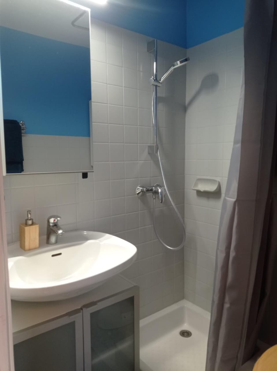 Shower, Bathroom