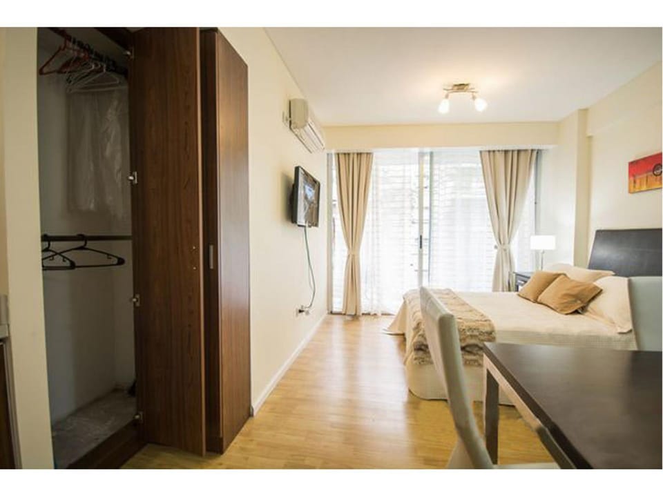 Bed, Other, Photo of the whole room, Decorative detail