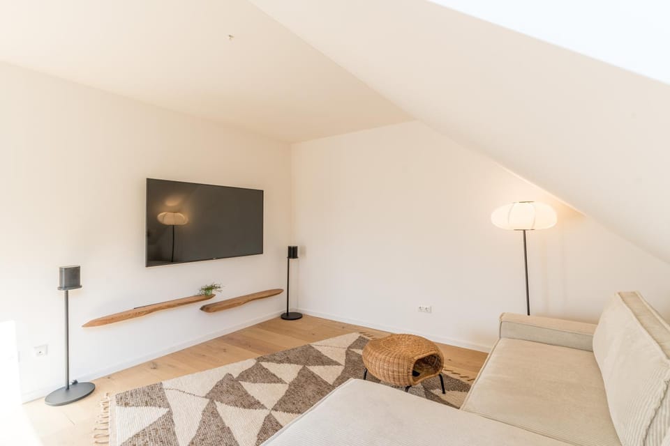 TV and multimedia, Living room