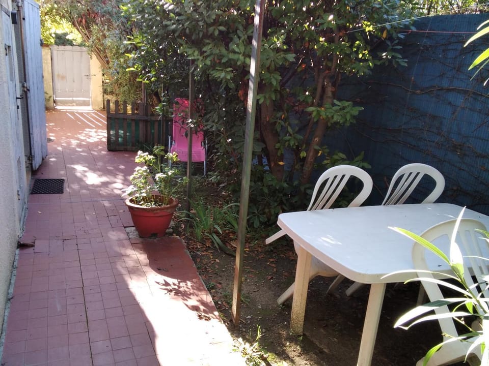 Garden, Garden