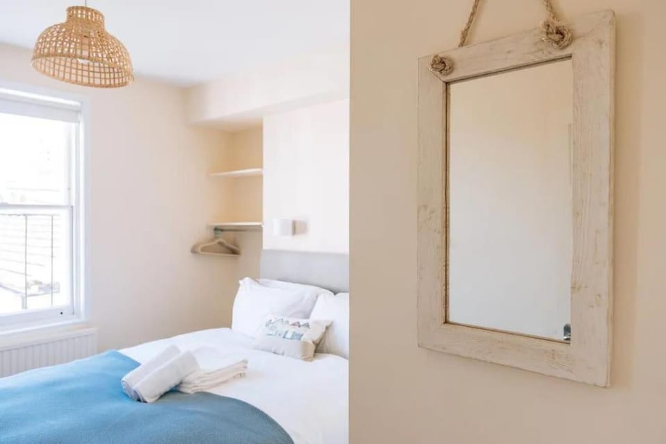 Central Brighton Seaside Retreat Apartment in Brighton