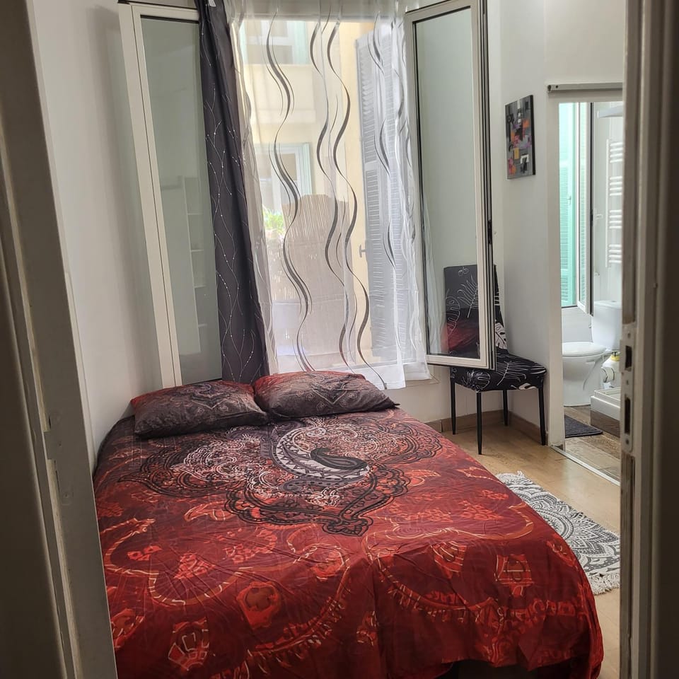 Studio centre ville Vacation rental in Nice
