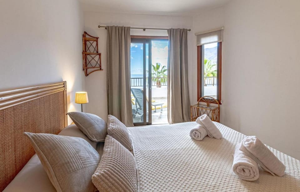 The Best View Apartment By Dream Homes Tenerife Apartment in Acantilados de Los Gigantes