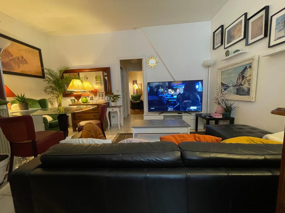 Appartement Paris 10 arr Apartment in Paris