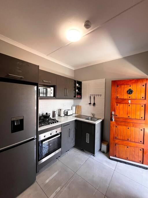 Navy Pearls Apartment in Gauteng
