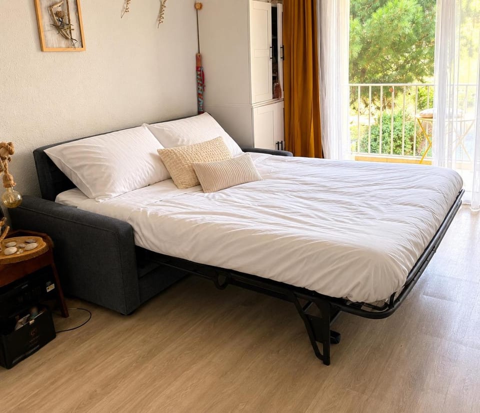 Studio Paradis à Calvi Parking privé en option - GR20 Télétravail Apartment in Calvi
