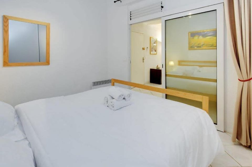Rue St Gaetan location old town Apartment in Nice