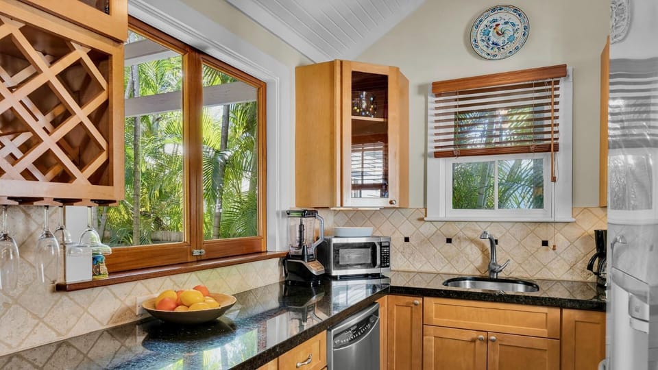 Havana House by Last Key Realty House in Key West