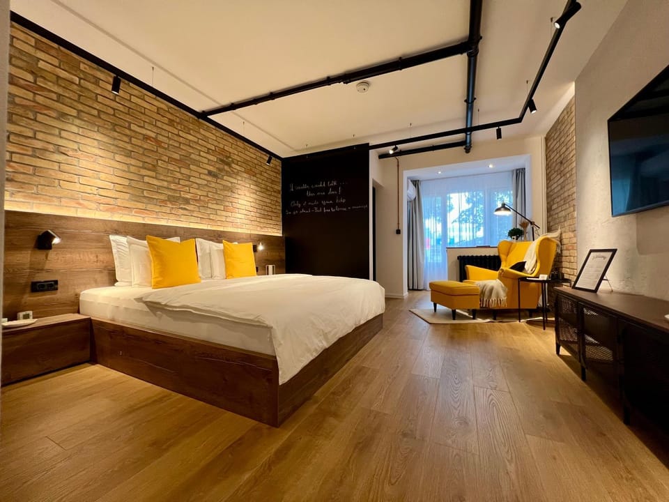 Central Urban Studios Apartment in Timisoara