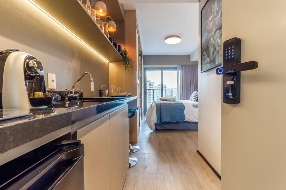 Kitchen or kitchenette, Photo of the whole room, Dining area, Bedroom, minibar