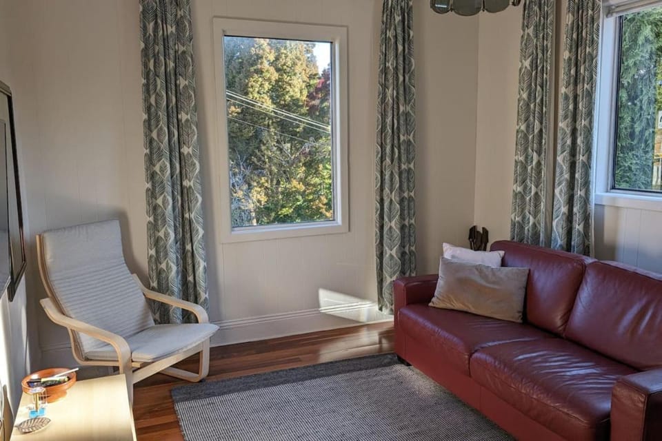 Alkira Cottage - Cozy, Comfortable, and Convenient House in Katoomba