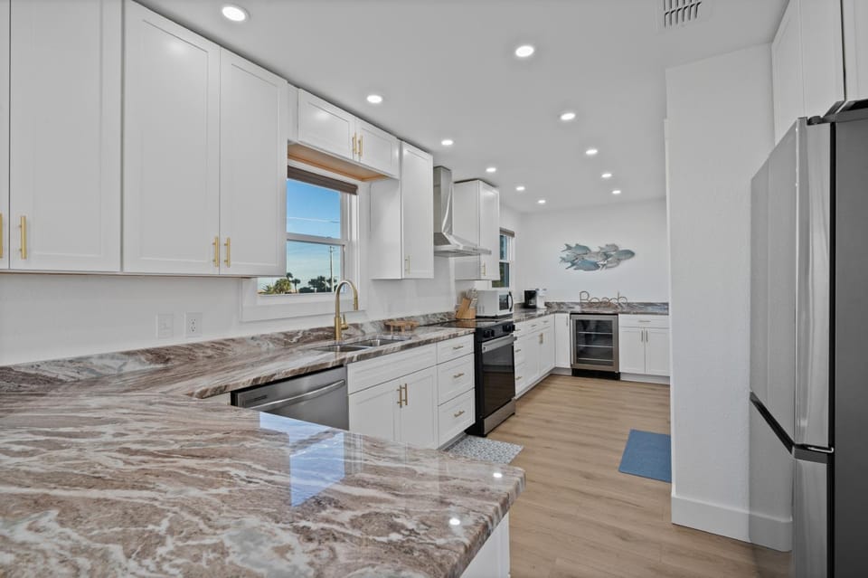 The Blue Fin House in Ono Island