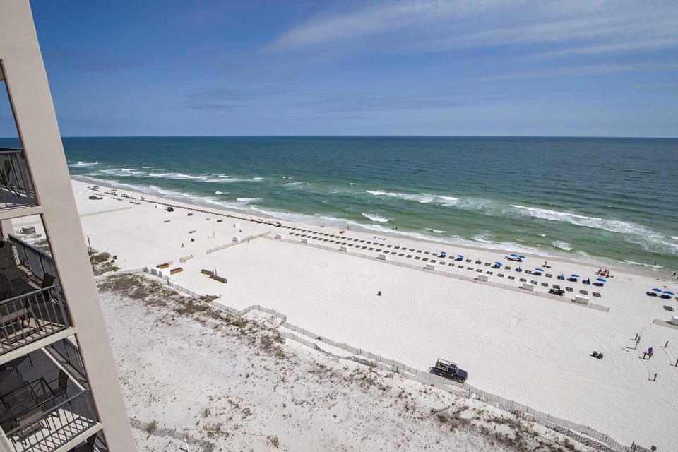 Phoenix X 1414 House in Ono Island