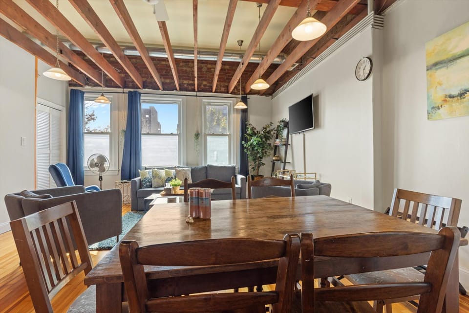 Living on The Edge of Capitol Hill Bed and Breakfast in District of Columbia