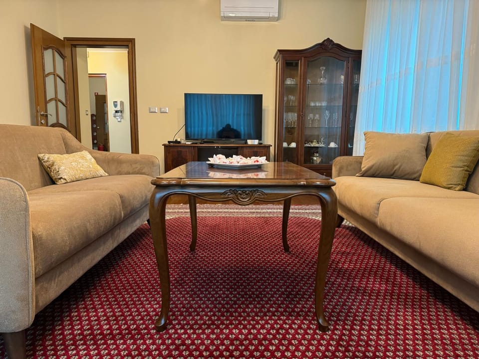 Living room, air conditioner