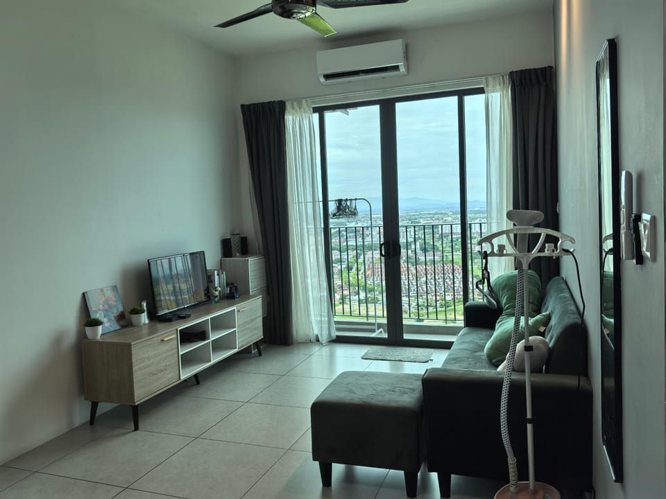 Platinum Suite Meritus by Moowin Apartment in Penang