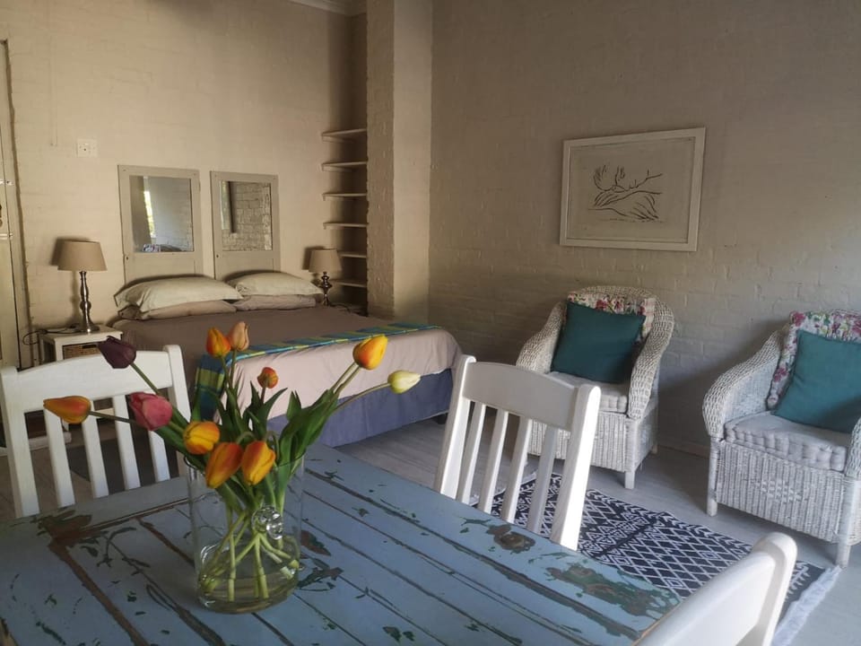 Heron Chase Self-Catering Holiday Home Apartment in Cape Town