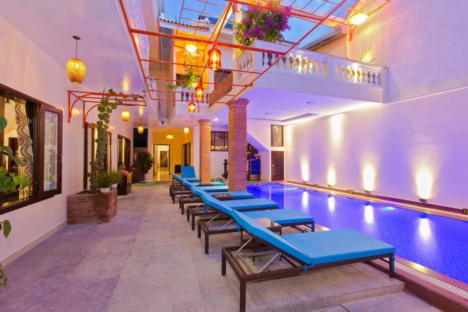 Pool view, Swimming pool