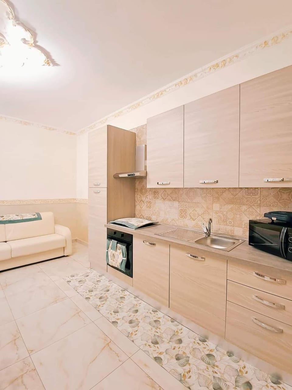 Kitchen or kitchenette, Living room, Dining area, oven, stove