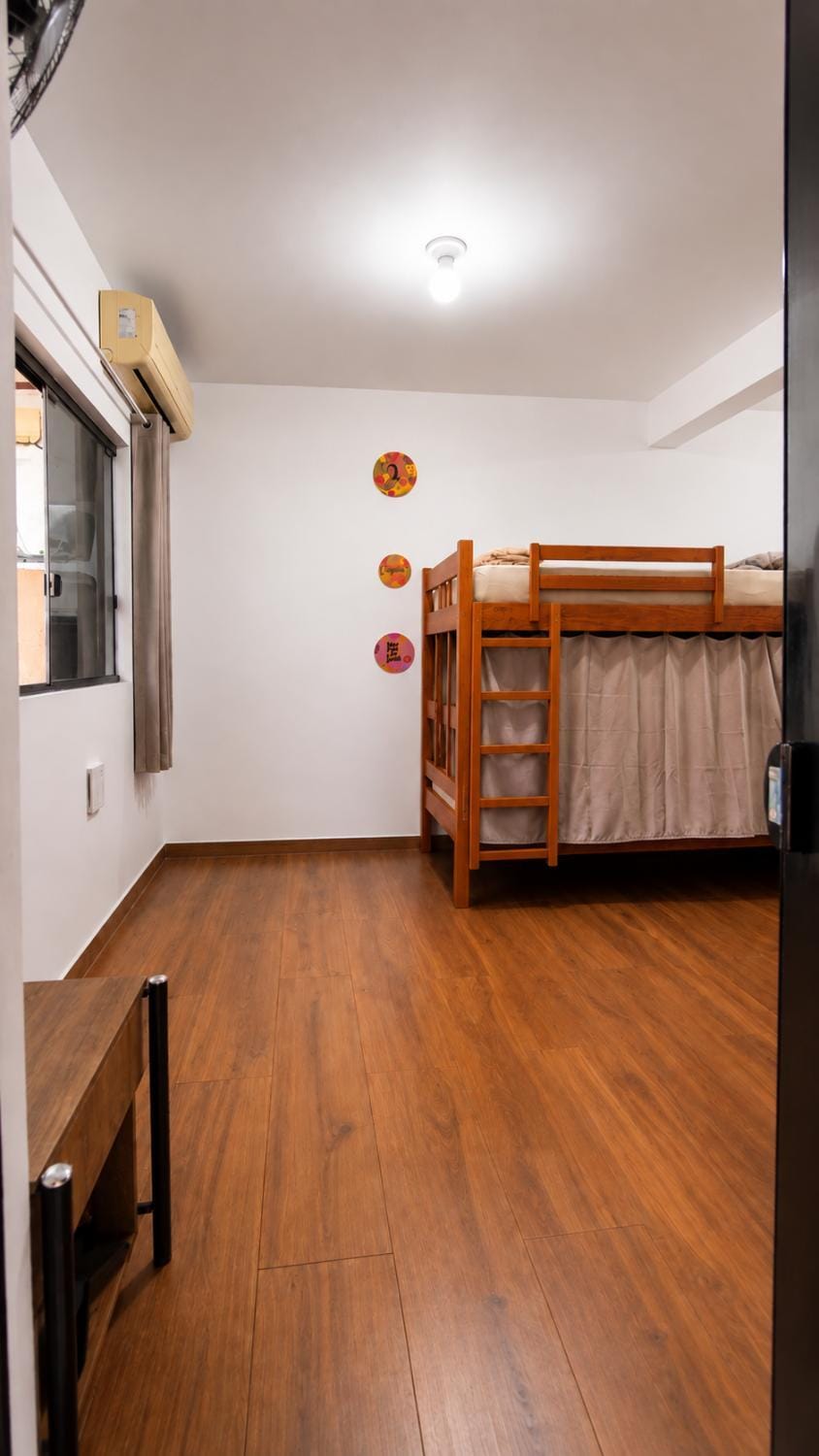 Casa Vibra Luz Guest House Familiar Hostel in Florianopolis