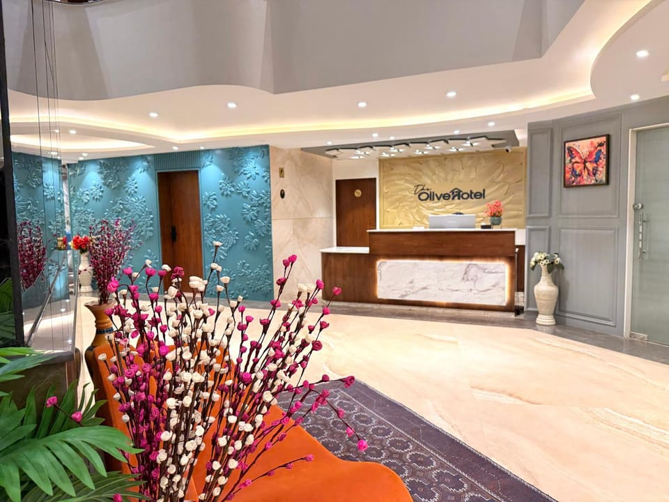 Lobby or reception, Lobby or reception