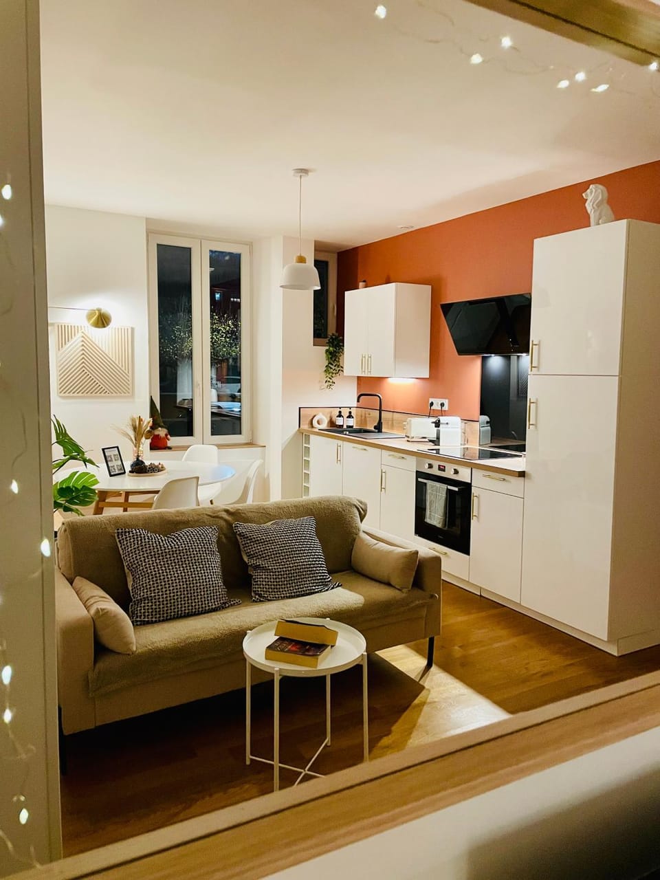 Kitchen or kitchenette, Living room, Seating area, stove, stove, kitchen, kitchen