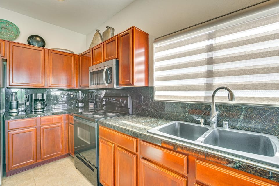 Golfer's Retreat w/ Outdoor Oasis in Scottsdale! House in Carefree