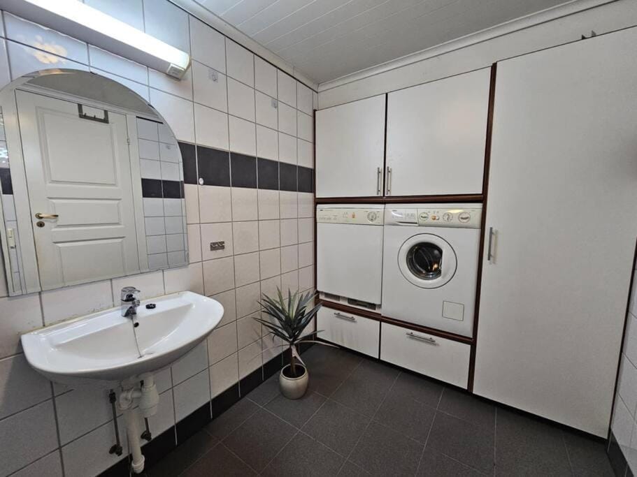 Central apartment close to city center! Apartment in Tromso