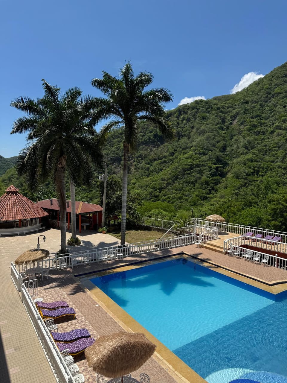Day, Mountain view, Swimming pool