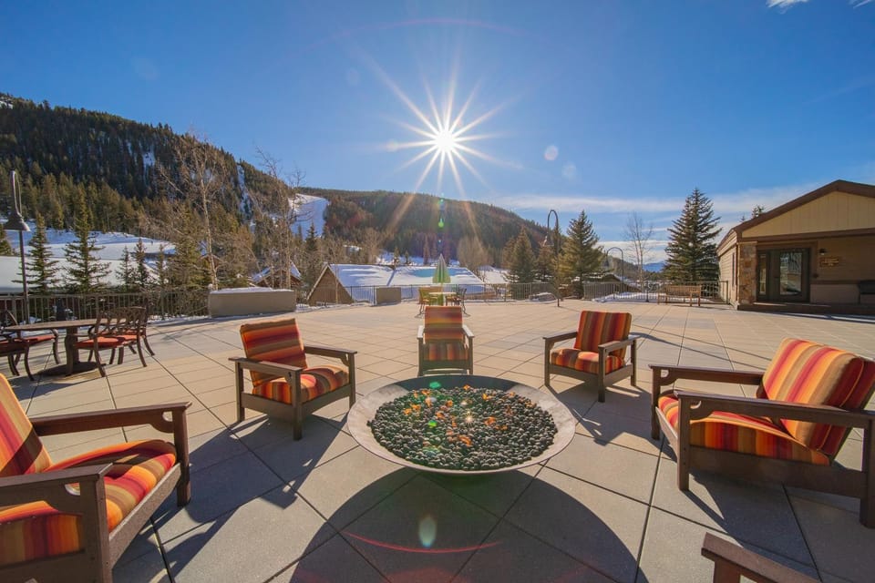 Slopeside 2730A by SummitCove Lodging in Colorado House in Keystone