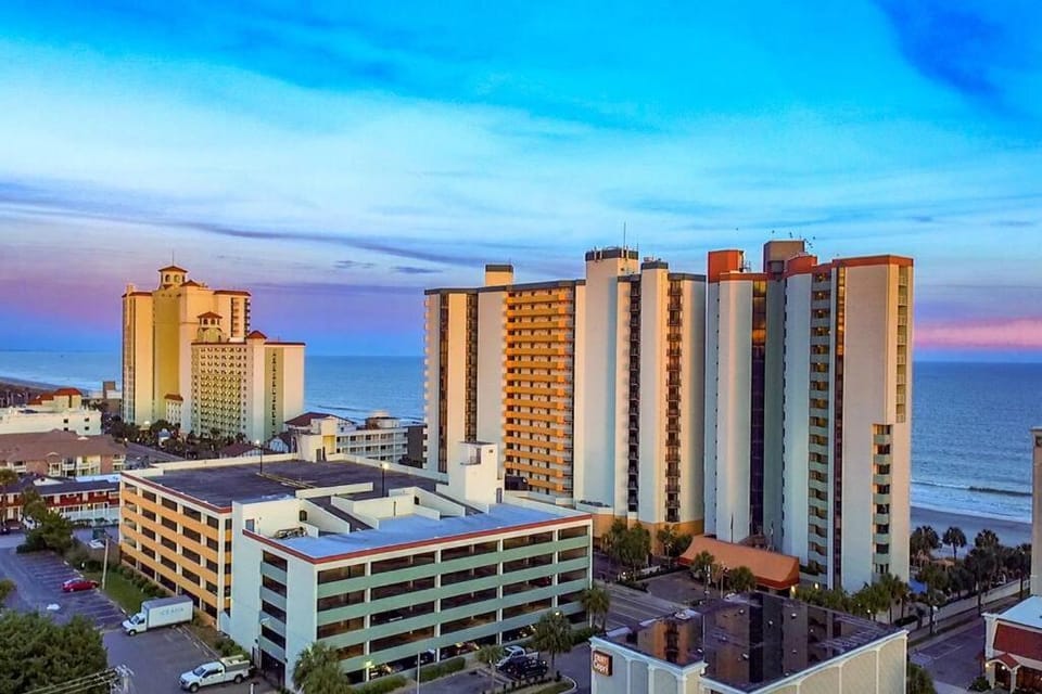 Supreme Oceanfront Studio, Dogs OK! 1126 Apartment in Myrtle Beach