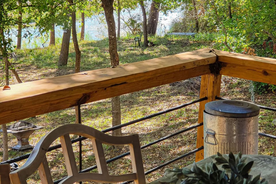 2BR Home on River with Outdoor Dining Area and Deck House in Pipe Creek