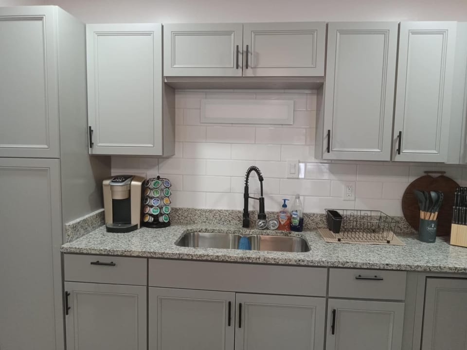 Coffee/tea facilities, Kitchen or kitchenette
