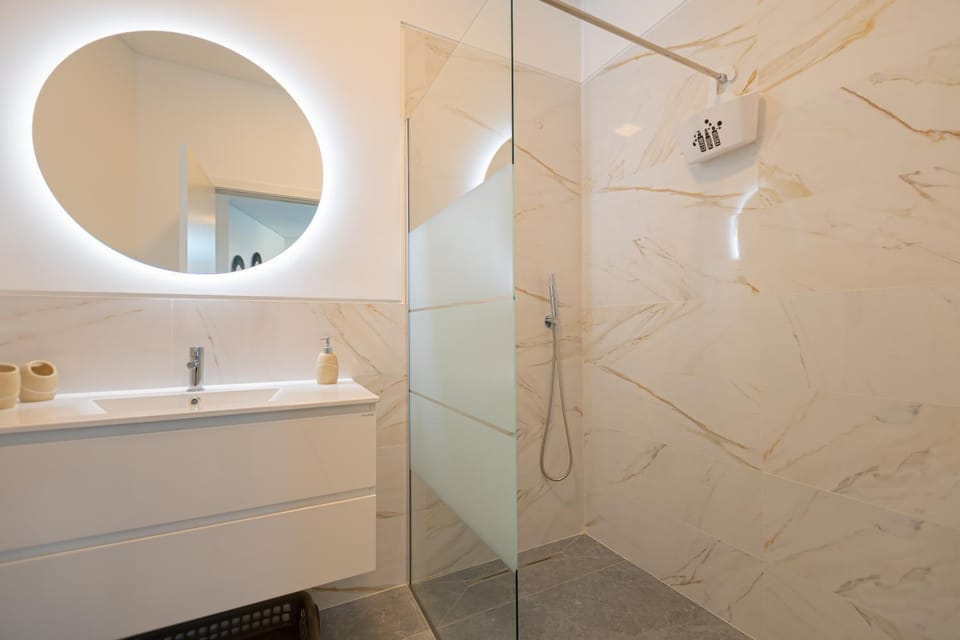 VIP Baía Beach Apartment in Madeira District