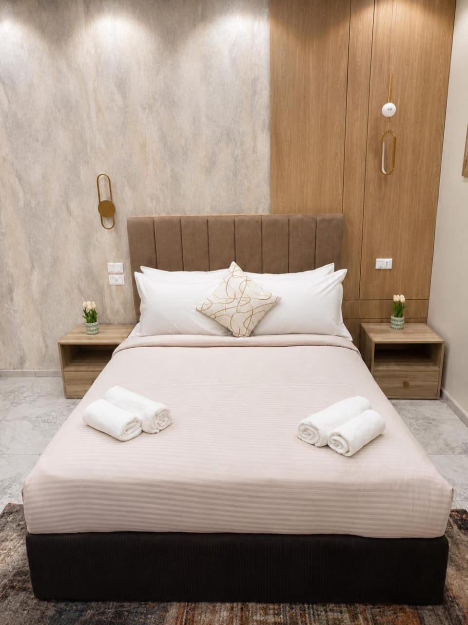 Bed, Photo of the whole room, Bedroom, towels, wardrobe