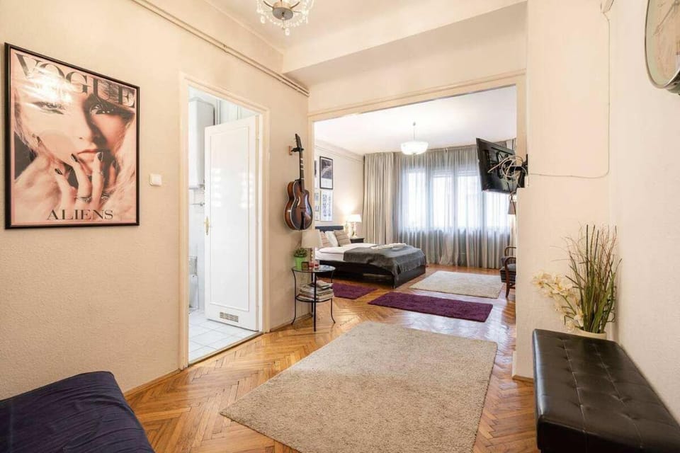 TV and multimedia, Living room