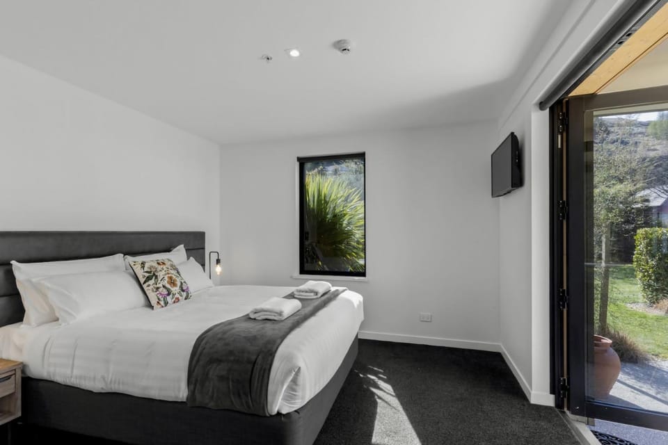 Residence Du Parc - Apt 6b at the base of Coronet Peak Apartment in Queenstown