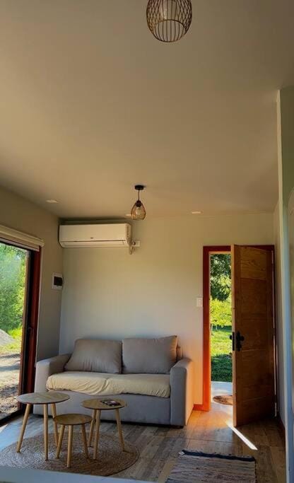 Living room, air conditioner