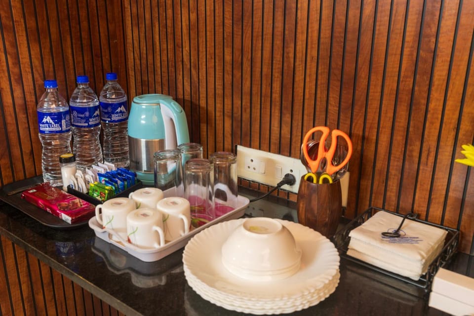 Food and drinks, Food