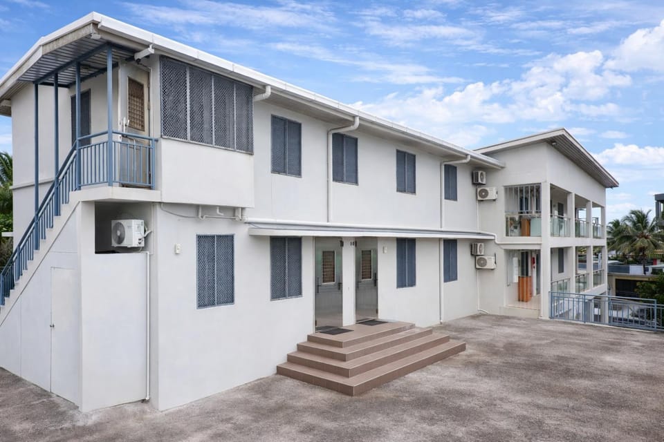 Large two-bedroom apartment-free parking Apartment in Suva