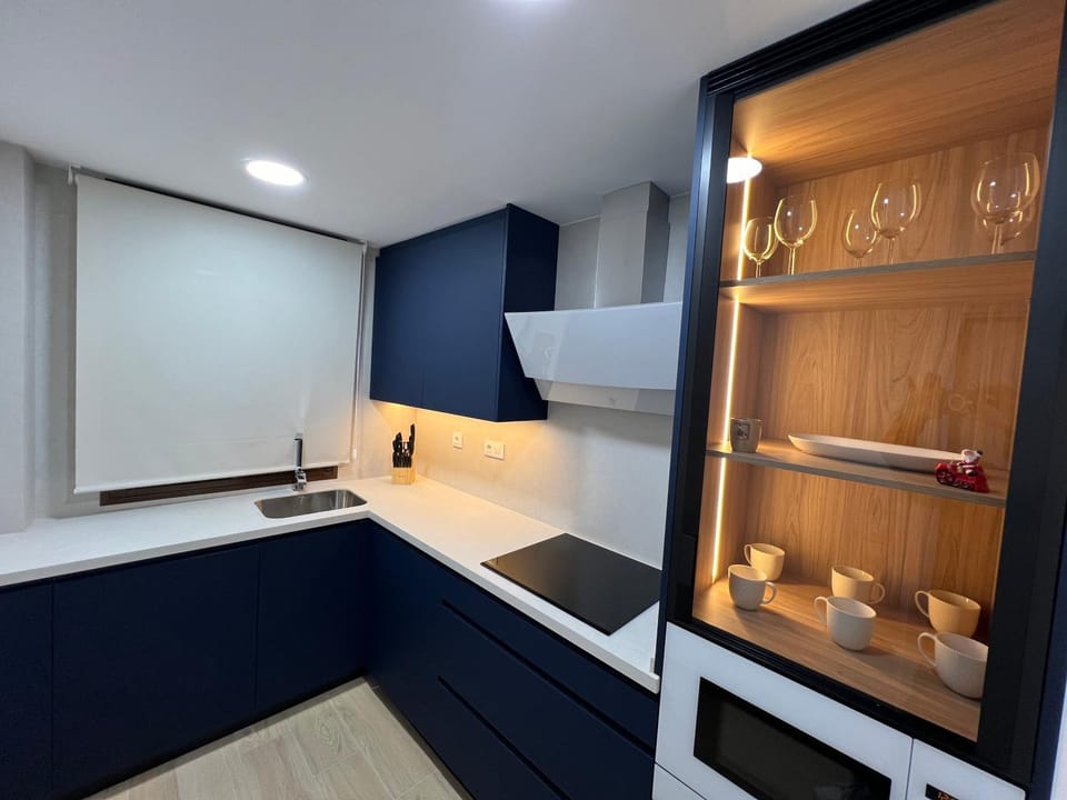 Kitchen or kitchenette