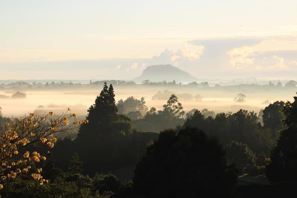 Nearby landmark, Day, Natural landscape, Mountain view, Sea view