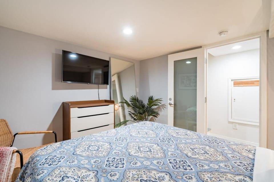 Stay Portland - Unique 8 BR Private Home in Pearl District House in Portland