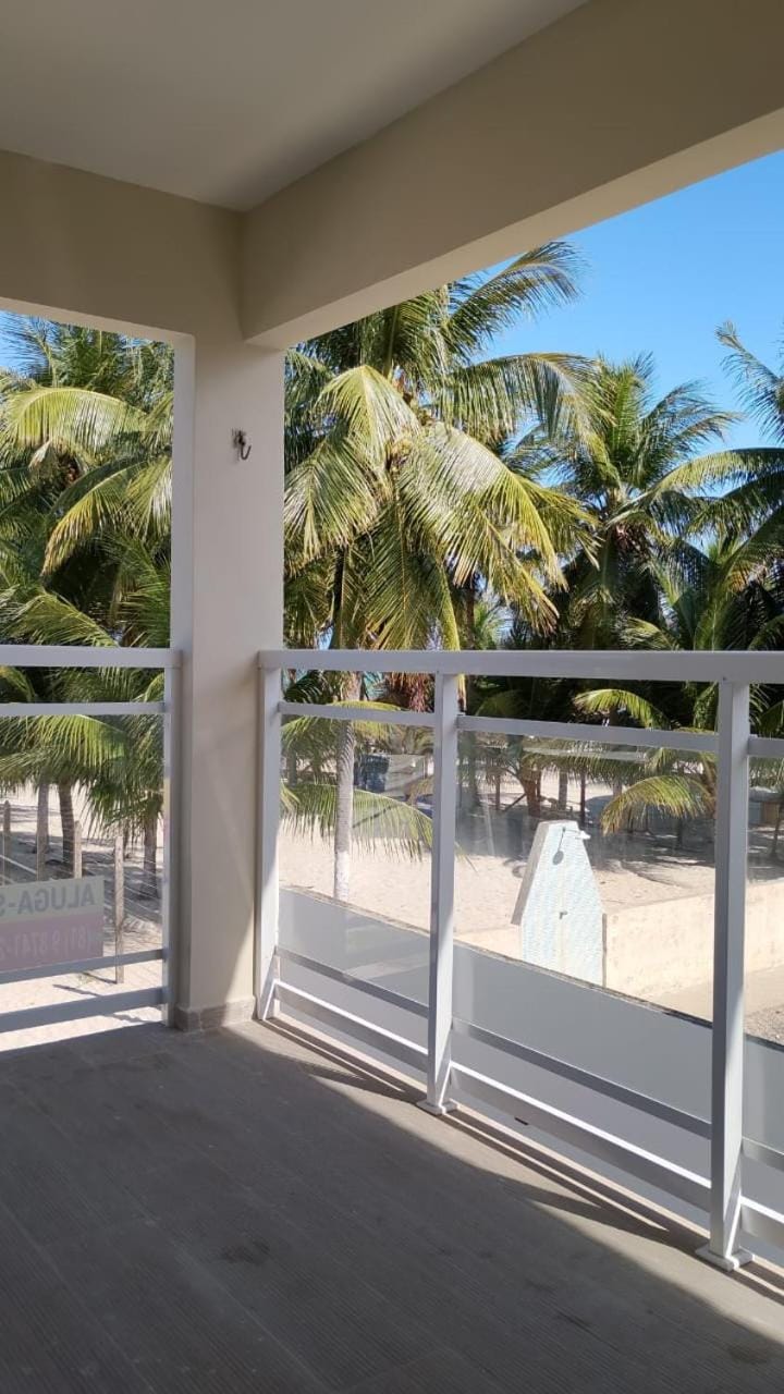 Apartamento no Forte Orange - Itamaraca, pé na areia de frente para o mar Apartment in Itamaracá