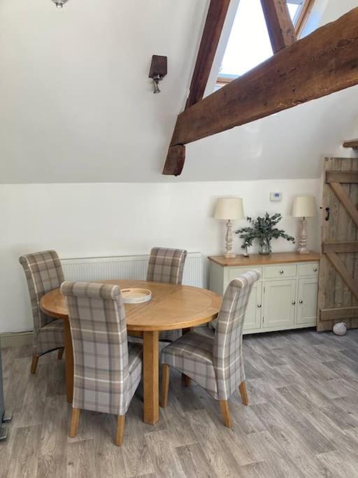 Luxury cottage with Hot Tub House in Cherwell District