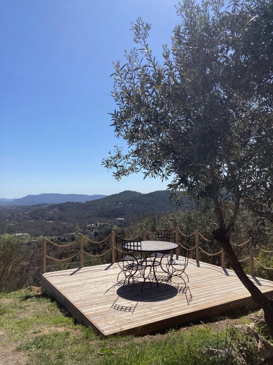 L'Olivaie - Calme, confort et vue imprenable Apartment in Fayence