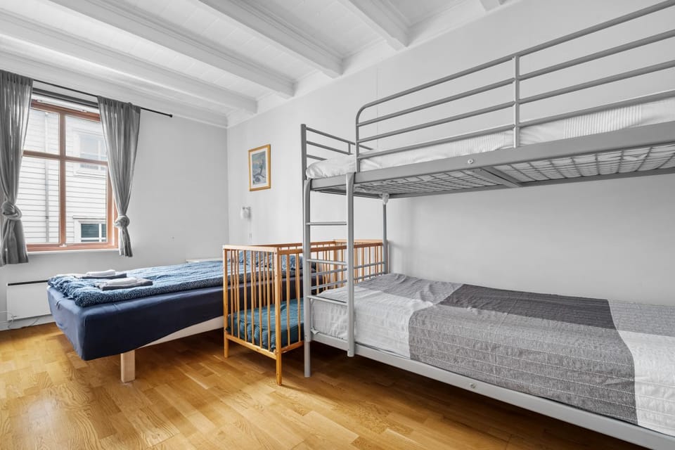 bunk bed