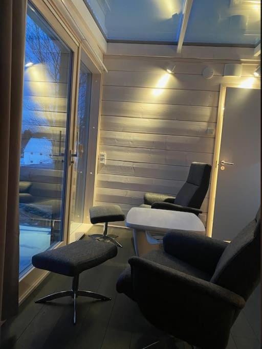 Aurora Lodge Retreat Apartment in Troms Og Finnmark