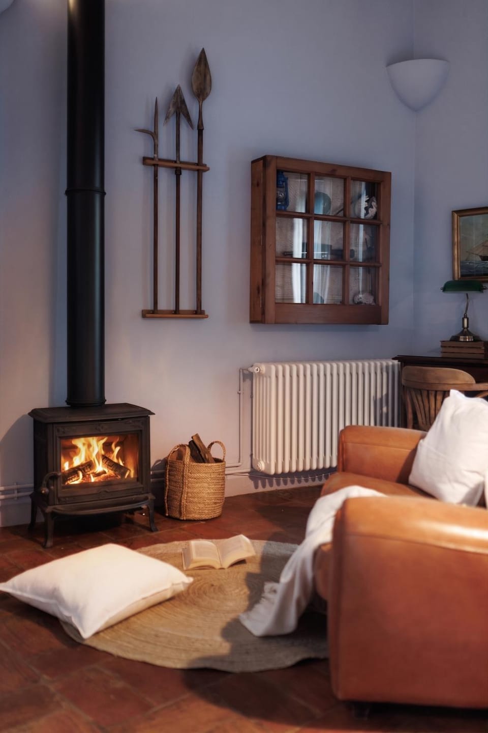 Living room, fireplace
