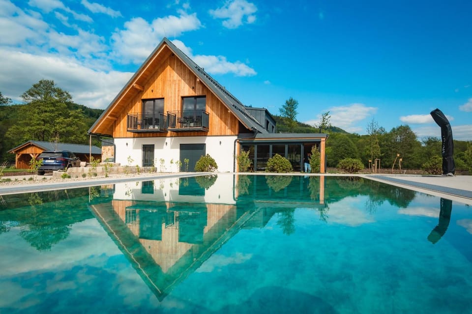Garden, Swimming pool